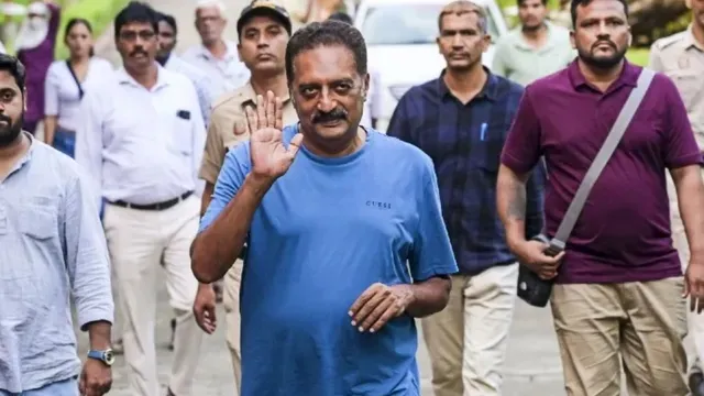 ஞானேஷ் குமார், SIR-க்கு எதிராக நாடு தழுவிய போராட்டம் தொடரும்: பிரகாஷ் ராஜ்!