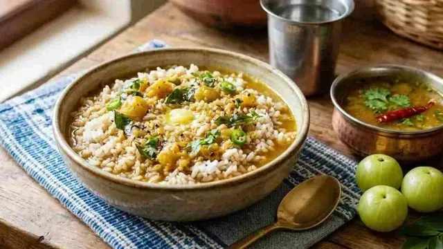 வைட்டமின் சி நிறைந்த நெல்லிக்காய் ரசம் சாதம் – சுவையும் சத்தும் ஒரே உணவில்!