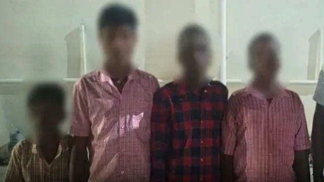 ஓமலூரில் காணாமல் போன 4 பள்ளி சிறுவர்கள் குமாரபாளையத்தில் மீட்பு!