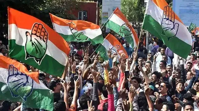 ஞானேஷ் குமாருக்கு எதிராக காங்கிரஸ் போராட்டம்; உச்ச நீதிமன்றம் நோக்கிப் பேரணி!