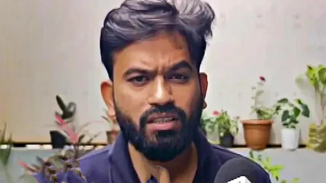 “இப்படியொரு கோழைத்தனமான பிரதமரை நாடு பார்த்ததில்லை!” – மோடியை கடுமையாக விமர்சித்த CJP தலைவர்!