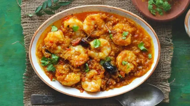 பேச்சுலர்களுக்கான காரசாரமான இறால் மசாலா – எளிய செய்முறை!