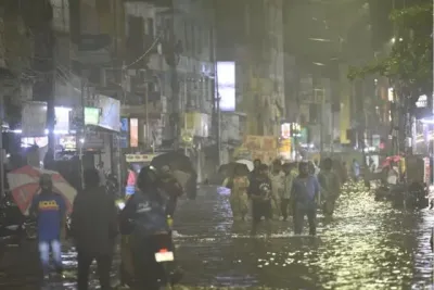 சென்னை உள்ளிட்ட வடமாவட்டங்களில் இன்று இரவும் கனமழைக்கு வாய்ப்பு! ஹேமச்சந்தர் தகவல்!