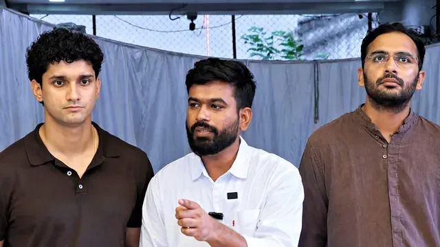 போலீஸ் அதிகாரிகளுக்கு எதிராக FIR பதிவு செய்ய CJP மனு!