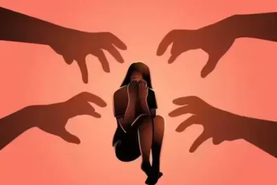 4 வயது மகனைக் கொன்றுவிடுவதாக மிரட்டி பெண்ணுக்குப் பாலியல் வன்கொடுமை: மும்பை அருகே அதிர்ச்சி!