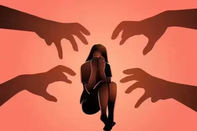 4 வயது மகனைக் கொன்றுவிடுவதாக மிரட்டி பெண்ணுக்குப் பாலியல் வன்கொடுமை: மும்பை அருகே அதிர்ச்சி!