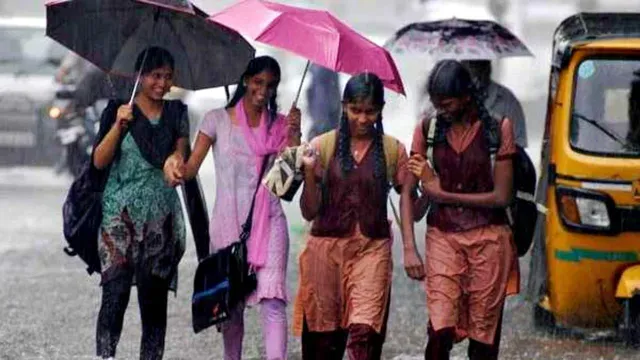 தமிழகத்தில் 5 மாவட்டங்களுக்கு மழை எச்சரிக்கை: பள்ளிகளுக்கு விடுமுறை கிடைக்குமா?