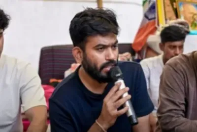 “மீண்டும் வீதியில் இறங்கிப் போராடுவோம்” – தேர்தல் ஆணையருக்கு எதிராகப் போராட்டம் நடத்திய CJP நிர்வாகி உறுதி!