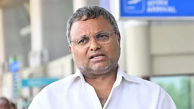 “இளைஞர்களைக் கண்டு பாஜக அரசு பயப்படுகிறது” – கார்த்தி சிதம்பரம் விமர்சனம்!