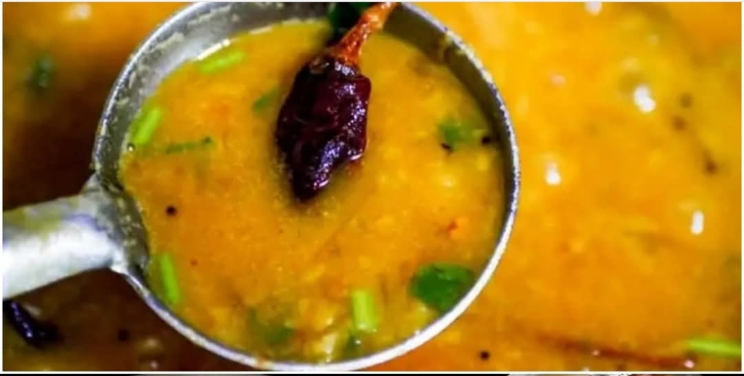 மிளகாய் கிள்ளி போட்ட சாம்பார் செய்வது எப்படி..??