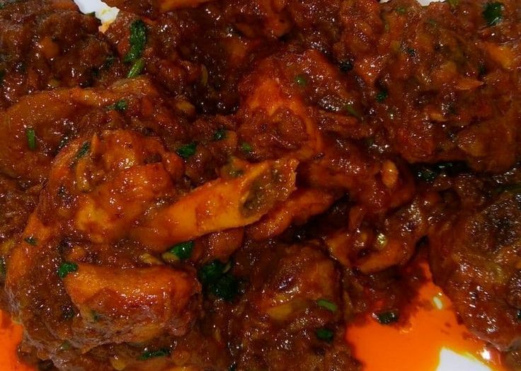 இந்த மாதிரி சிக்கன் கிரேவி ஒருமுறை செஞ்சு பாருங்க..!! முழு செய்முறை விளக்கம்..!!