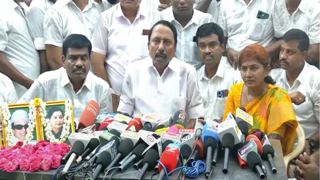 “யாரையும் அதிமுகவில் இருந்து வெளியேற அனுமதிக்காதவர் எம்ஜிஆர்”..!!