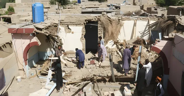 ஆப்கானிஸ்தானில் நிலநடுக்கம்.. 1000 பேர் பலி..!!