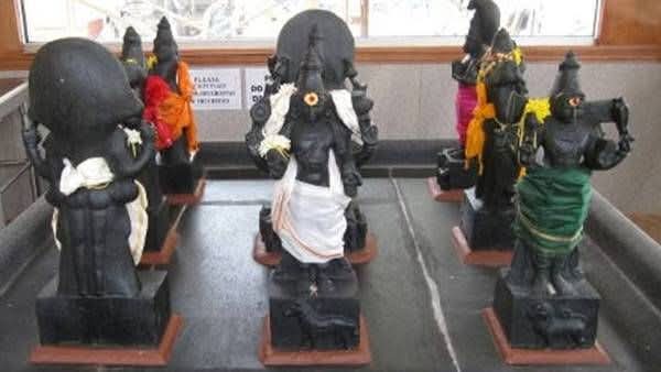 நவகிரகங்களை வழிபடும் முறை பற்றி தெரிந்து கொள்வோம்..!!