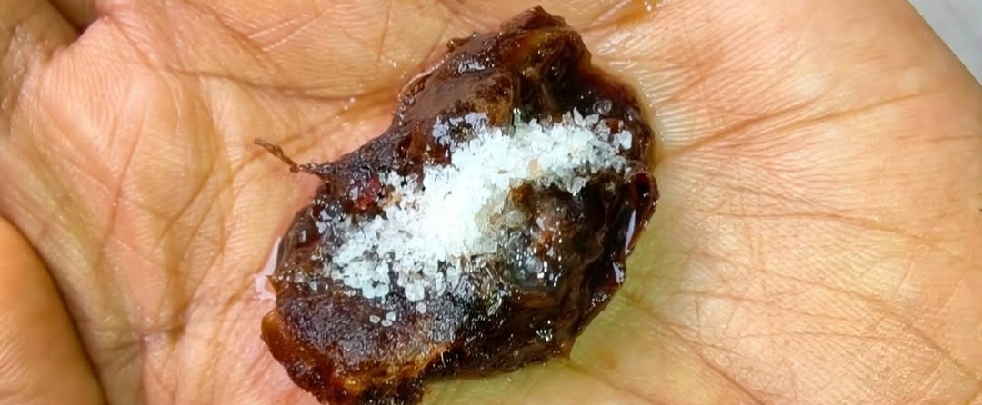 உங்களின் பற்களைப் பளிச்சென்று பளபளப்பாக்க வேண்டுமா..??