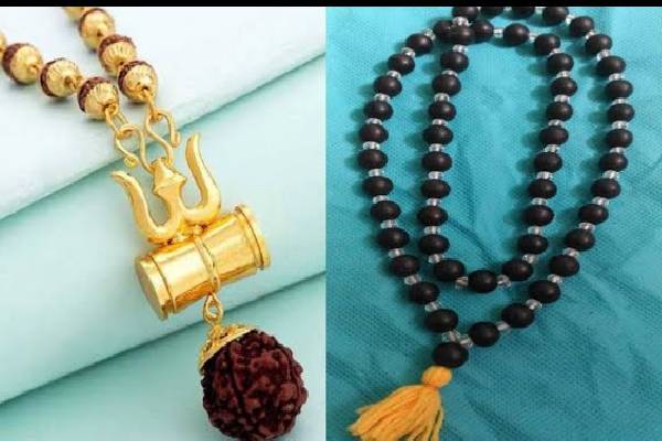 ருத்ராட்சம் மற்றும் கருங்காலியை சேர்த்து அணிந்தால் என்ன ஆபத்து தெரியுமா?..