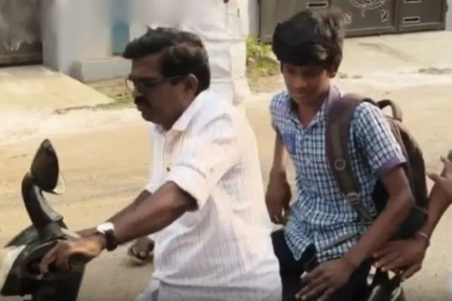 தந்தை உயிரிழந்த நிலையில் +2 தேர்வெழுத வந்த மாணவன்..!!