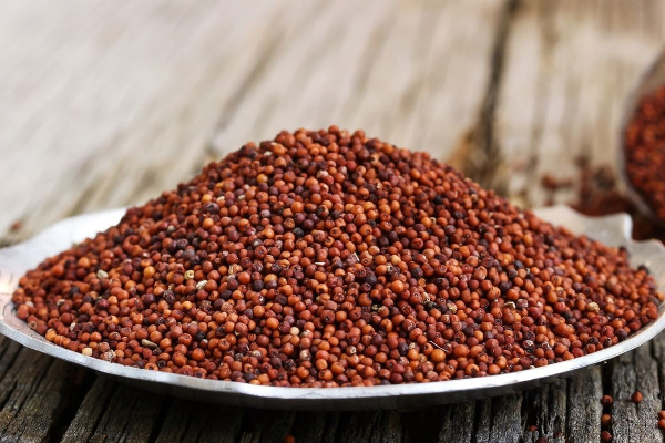 காலையில் எழுந்தவுடன் டீக்கு பதிலாக இத குடிச்சி பாருங்க..!!