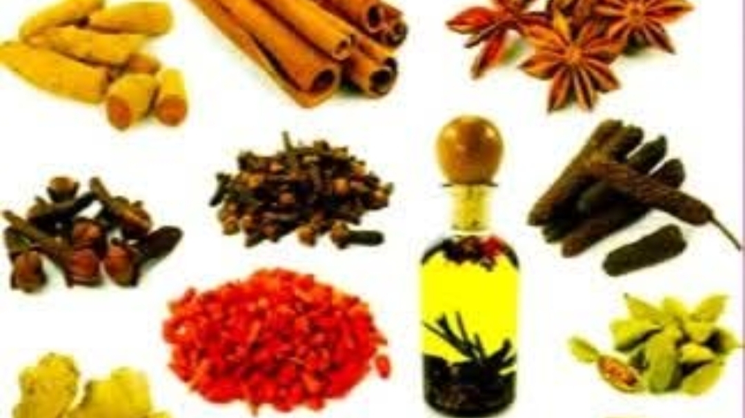 ஆரோக்கியமான வாழ்விற்கு வீட்டிலேயே செய்யக்கூடிய மருத்துவக்குறிப்புகள் இதோ உங்களுக்காக..!!