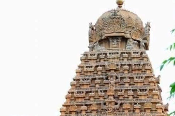 இந்த பதிவு 1000 ஆண்டு பழைமையான கோவில்களுக்கு மட்டுமே சம்மந்தபடும்..!!