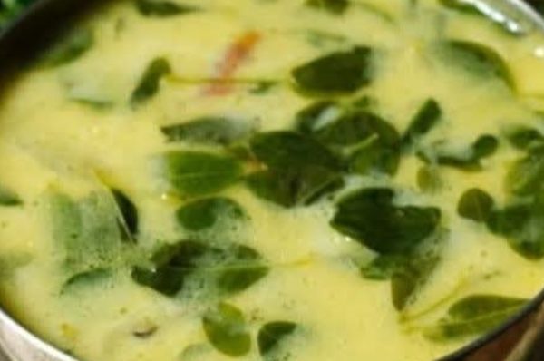 முருங்கை கீரை சூப் செய்வது எப்படி..??