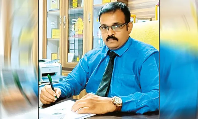 உளுந்தூர்பேட்டை அருகே கோர விபத்து: கல்லூரி முதல்வர் உயிரிழப்பு!