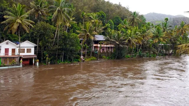 கேரளாவில் கனமழை: 12 மாவட்டங்களுக்கு ஆரஞ்சு அலர்ட்; 5 மாவட்டங்களில் பள்ளிகளுக்கு விடுமுறை..!!